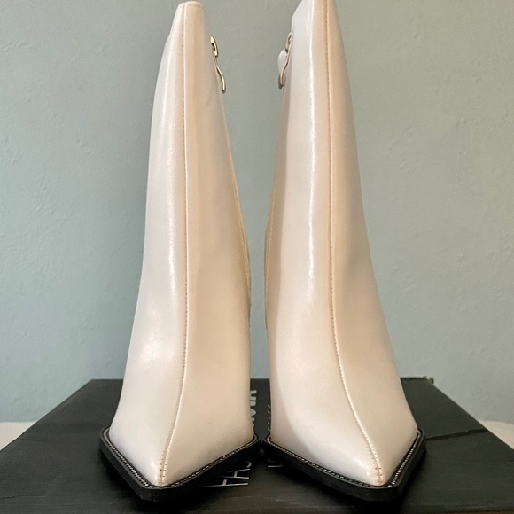 FASHION NOVA I Dare You Booties - Picture 4 of 5